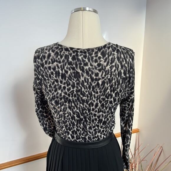 J. Crew Animal Print Light Weight Cardigan- Size Small - Picture 5 of 10